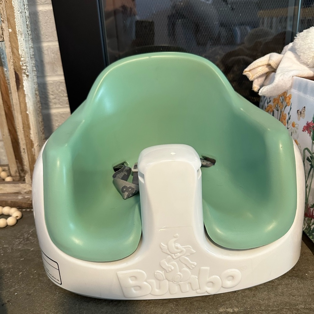 Bumbo Baby Seat in Mint Green